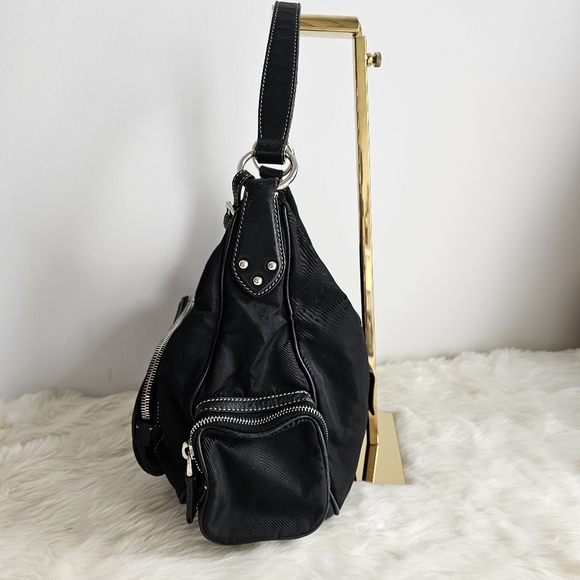 Prada RE-Edition 2000 Cloth Handbag - Picture 3 of 11